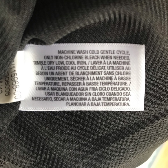 Old Navy Floral Dress - Picture 6 of 6